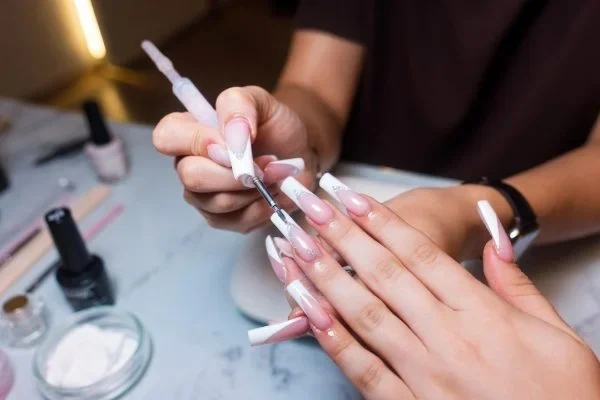 Book Acrylic Nails Services in Gilbert Arizona